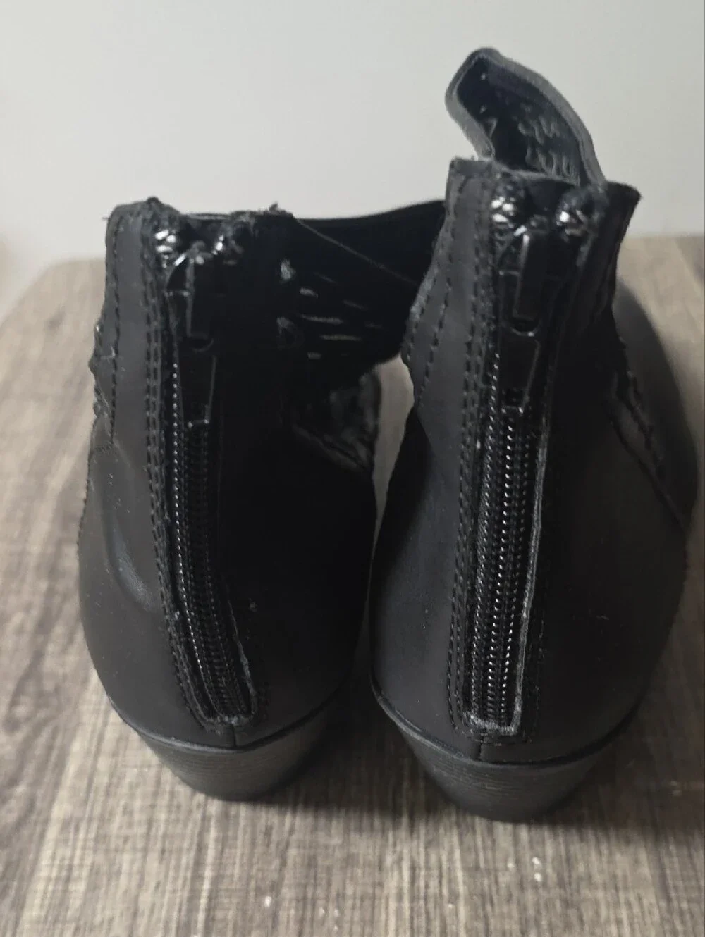 Sugar Black Woven Cutout Ankle Booties Size 9